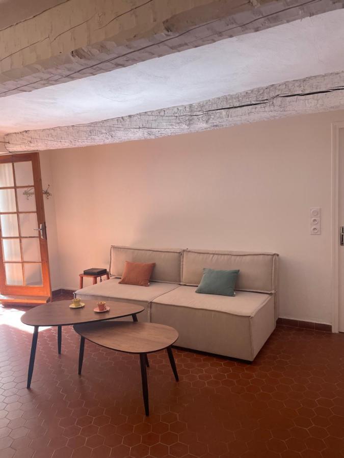 Апартаменты Sole Mia, Appt 2/4Pers Au Coeur De Bormes Экстерьер фото