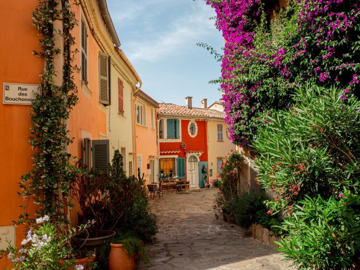 Апартаменты Sole Mia, Appt 2/4Pers Au Coeur De Bormes Экстерьер фото